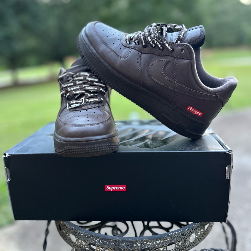 Nike Air Force 1 Low Supreme